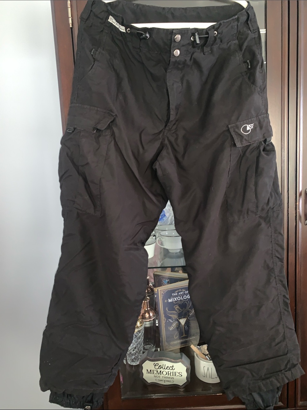Men's Black Cargo Snow Utility Pants with Secure Pocketing & Inner Lining